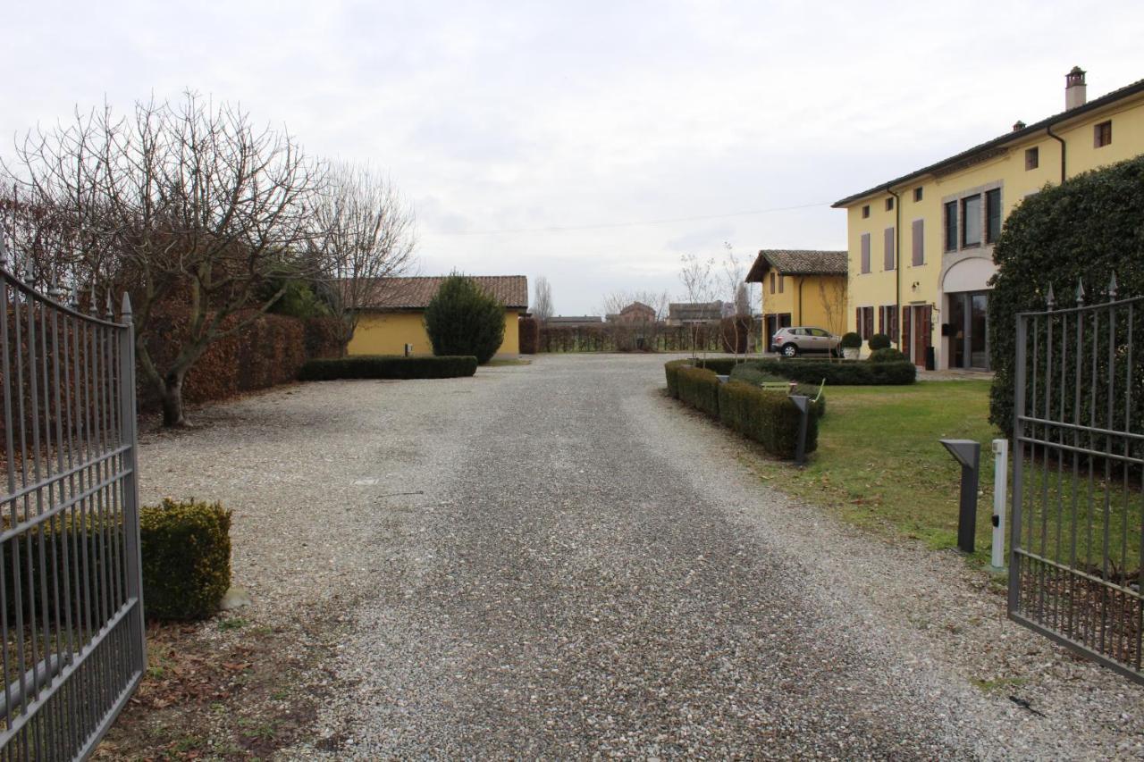 B&B Temenos Parma Dış mekan fotoğraf